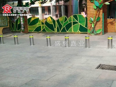 北京海淀常青幼兒園學(xué)校門(mén)口升降柱--【盛輝嘉業(yè)】提供